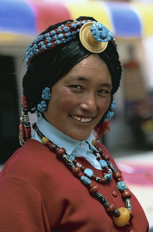 狮泉河藏族特产介绍图片 狮泉河文化特产一条街