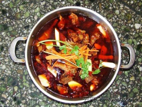 汤锅椒麻鸡是哪的特产 椒麻鸡哪的特产最好吃