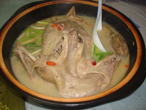 老鸭粉丝汤是南京的特产吗 南京哪里有老鸭粉丝汤好吃
