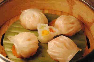蟹黄饼上海特产好吃吗 上海最有名的土特产蟹黄饼