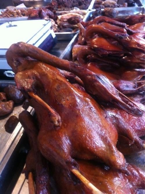 南京特产生鸭子怎么做 南京特产鸭子怎么食用