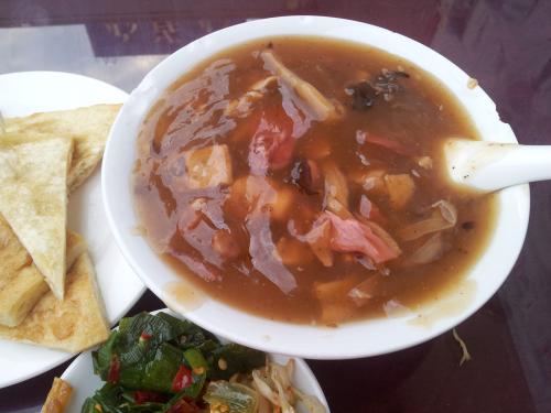 扬州特产辣汤是什么做的 扬州胡辣汤的制作方法