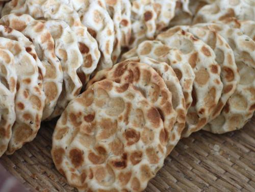 新疆特产玉米面馍 新疆维吾尔族美食玉米粉饭