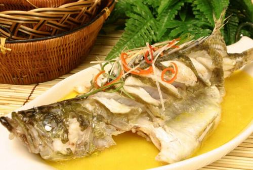 徽满园黄山特产臭鳜鱼 黄山臭鳜鱼是安徽传统徽菜吗