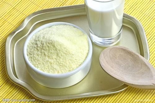 骆驼奶粉是哪里的特产 骆驼奶粉的功效和价格