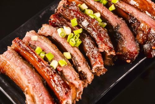 伊犁特产熏肉风干肉介绍 新疆哪里的风干肉最好