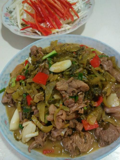 湘西特产酸菜图片 湖南的特产是老坛酸菜吗