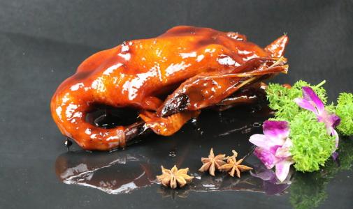 文虎酱鸭哪里有名的特产小吃 文虎酱鸭是金华有名的特色小吃吗