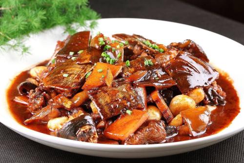 中国红烧肉是哪个地方的特产 中国红烧肉有哪几种