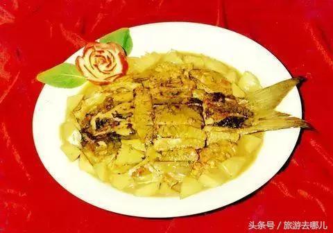 酸菜鱼头豆腐汤是哪里特产 酸菜鱼头汤是哪个地方菜