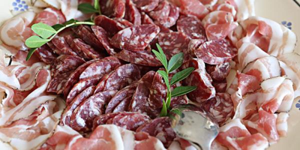 贵州特产腌肉怎么腌制 贵州腌猪肉的腌制方法
