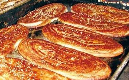烧饼安徽特产介绍 安徽特产烧饼还是那熟悉的味道