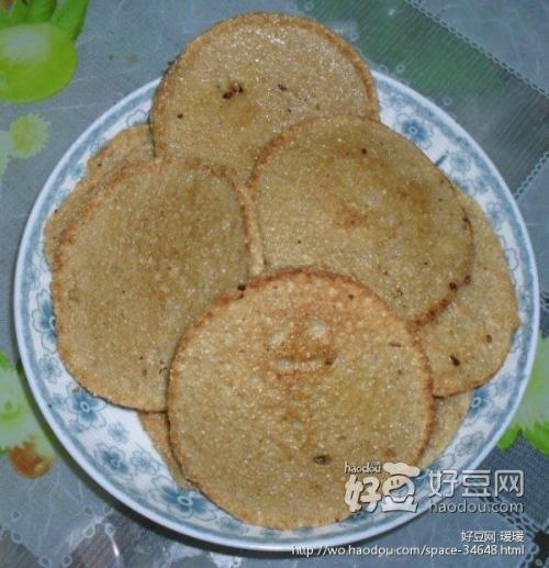 定兴特产玉米面饼 定兴薄脆棒子面饼制作方法