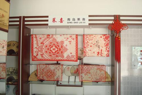 杭州丝绸特产 杭州特产可以送人的礼物丝绸