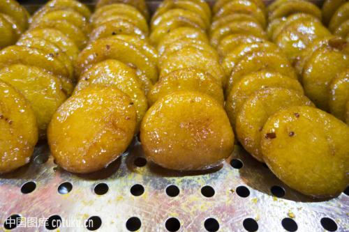 贵州特产网红小吃薯片 贵州麻辣薯片制作过程