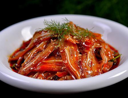 新宁的蕨粑是邵阳一大特产 新宁特色美食小吃