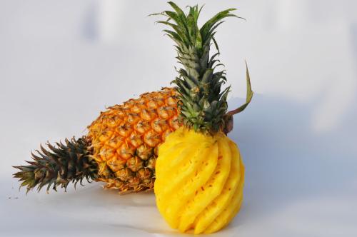 菠萝的土特产叫什么 菠萝是什么产地的特产水果