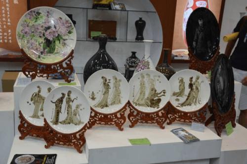 江西特产的陶瓷的图片 江西陶瓷文化图片