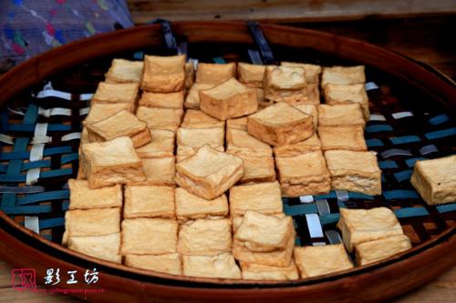 冲绳特产小鱼豆腐寿司 冲绳料理食物大全