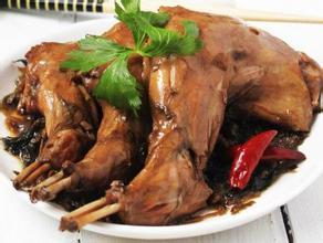 四川特产手撕兔肉 四川最著名的兔肉熟食